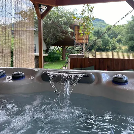 Gite Le Recoules Casa vacanze *